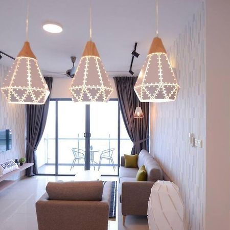 Апартаменты Cozy Haven Atlantis With Large Swimming Pool Малакка Экстерьер фото